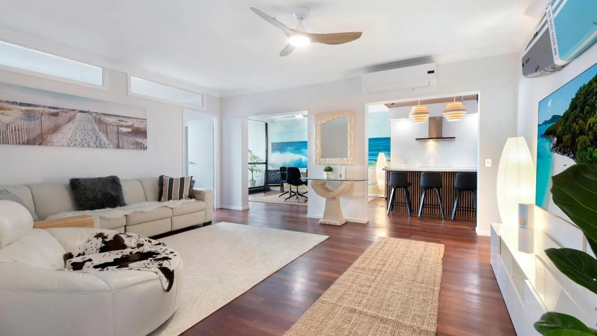 Magnificent Ocean Views Apartment In Surfers Paradise - Coasthm Gold Coast Australia