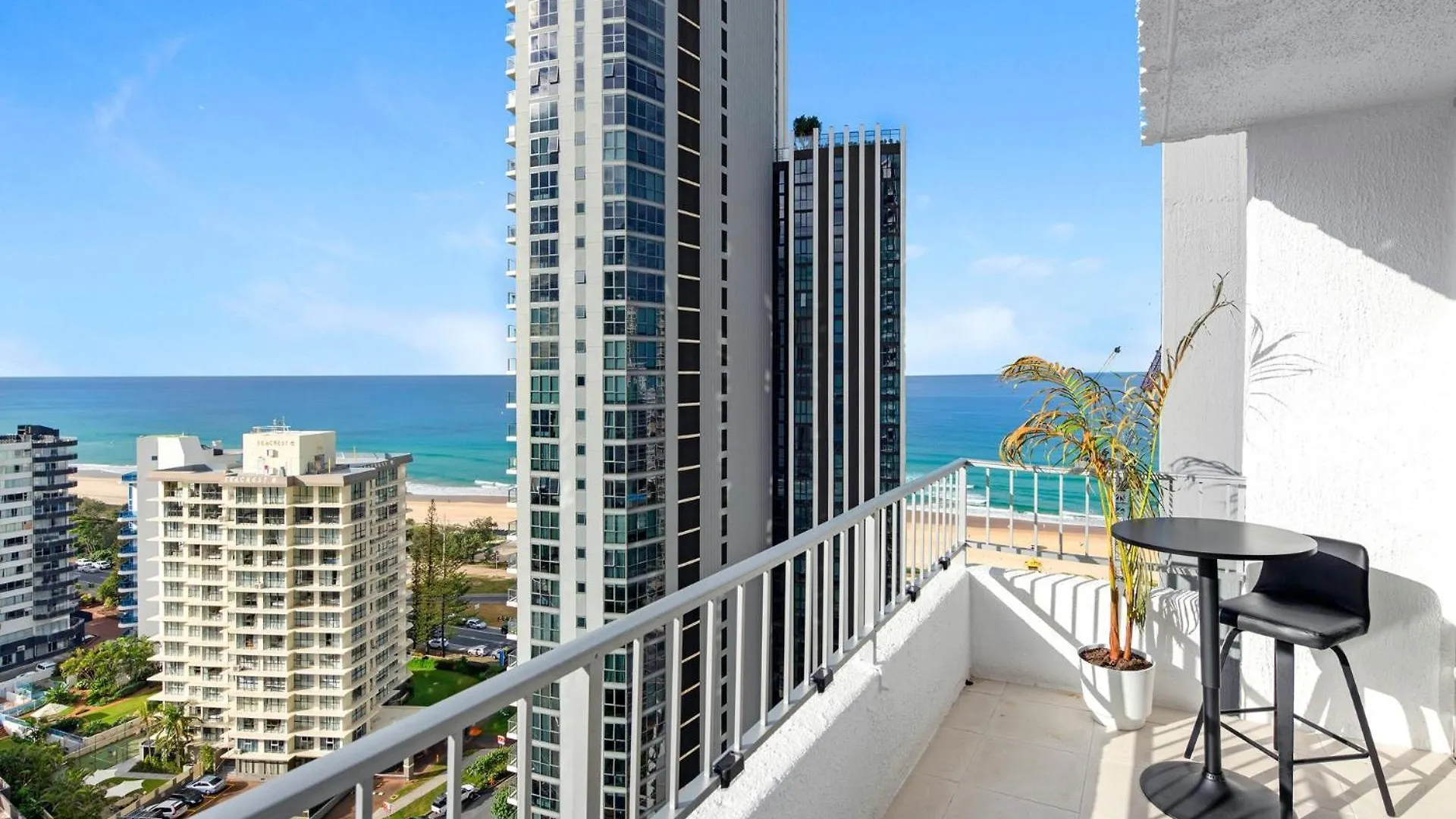 Magnificent Ocean Views Apartment In Surfers Paradise - Coasthm Gold Coast 0*,